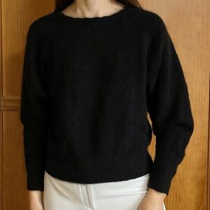 Vintage Rafaella Black Angora Wool Blend Sweater Scallop Neck SMALL Hong Kong